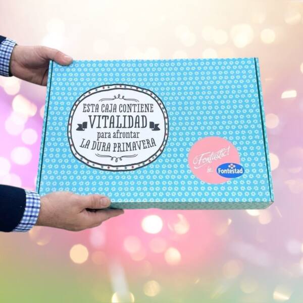 Cajas personalizadas con Impresión Digital 44×31,5×6 CALIDAD PREMIUM